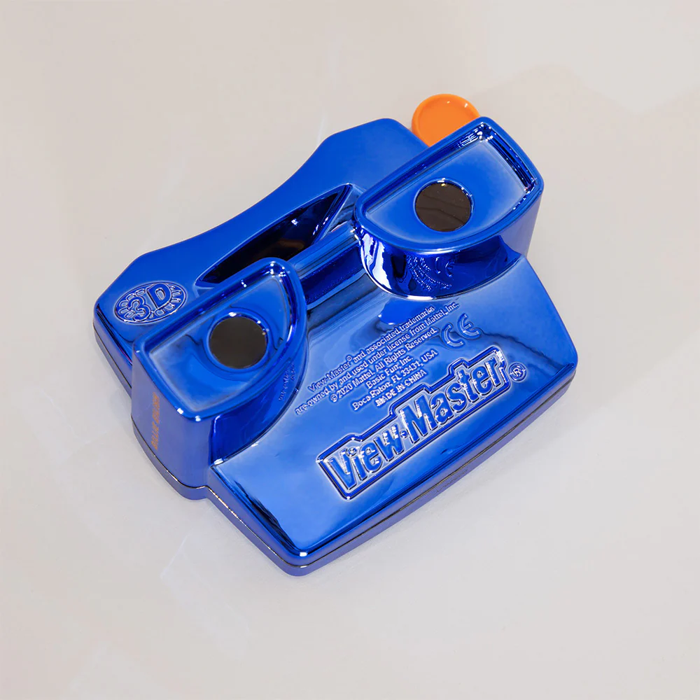 Billie Eilish View-Master - Image 3